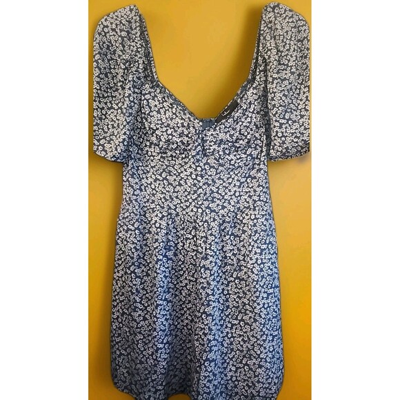 Lulus Romper Women Medium Amora Bustier Floral Cottage Coquette Milkmaid Nwt B15 - Picture 1 of 6